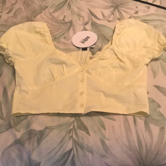 Princess Polly Tops - Princess polly Abe crop top